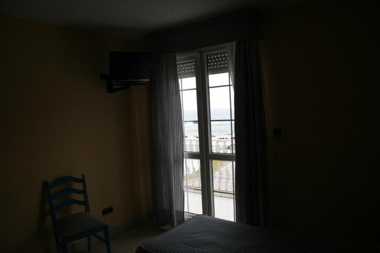 Hotel Pineda Playa Noja Rum bild